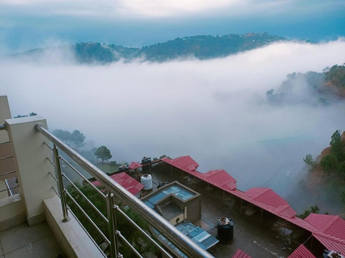 2Bhk Furnished Apartment/Near Kasauli/Barog/Luv Fun & Adventure سولان المظهر الخارجي الصورة